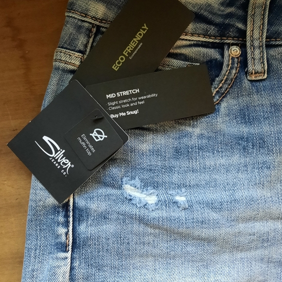 Silver Jeans Shorts - Picture 5 of 5